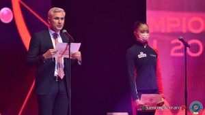 rg q opening foto simone ferraro sfe 6528 copia